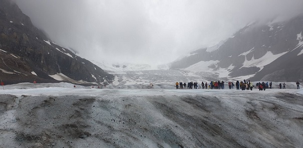 Columbia Icefield Glacier walk