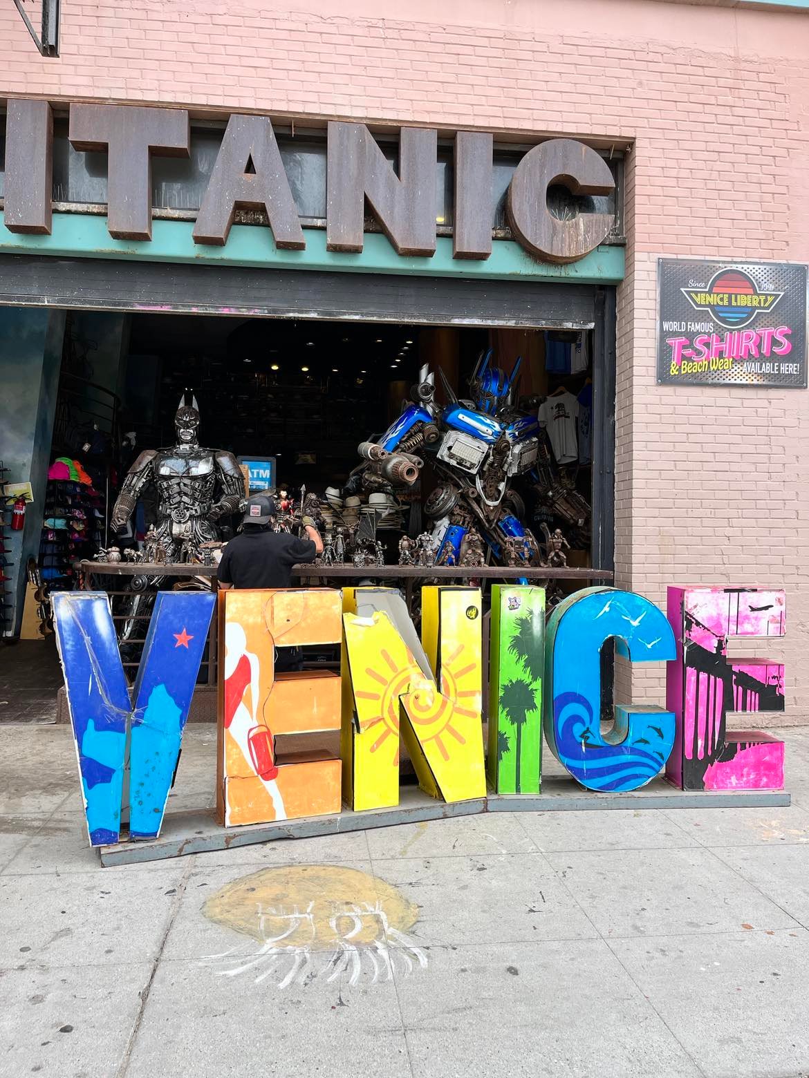 Travelling across the USA - Venice Beach