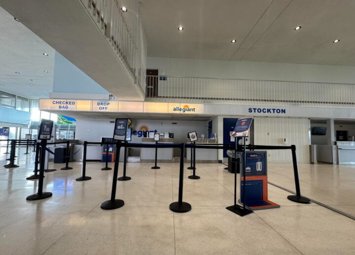 Check in desk