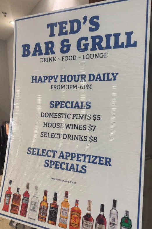 Holiday Inn, Newark Airport - Happy Hour